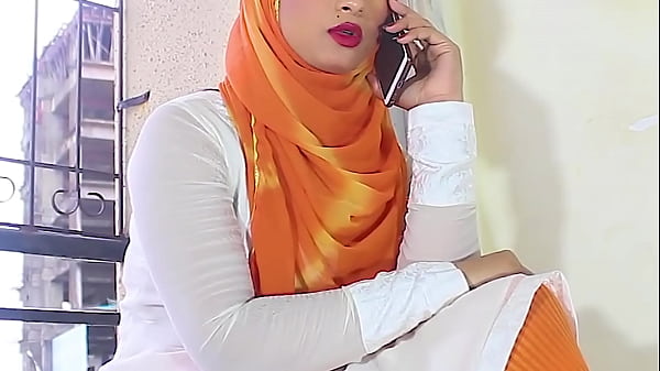 Salma, That Naughty Muslim Slut, Getting Fucked By Her Friend With Dirty Hindi Moans