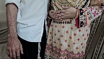 Indian Faqeerni Craves A Thick Desi Cock For Her Hairy Big Ass To Earn New Suits And Cash