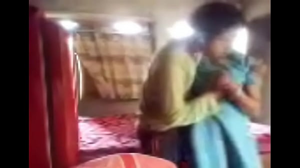 Manju Bhabhi Ka Jaadu, Jab Aankhon Mein Aag Aur Badan Mein Shabnam Ho