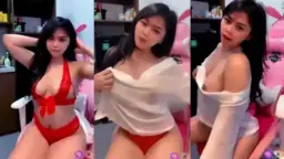 Bintang Dengan Toket Bulet Montok, Uting Basah, Nenen Menggoda.