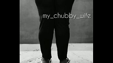Indian Chubby Wife Shows Off Her Thick, Juicy Ass While Stripping Down