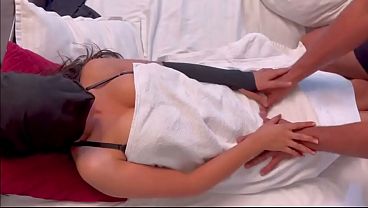 Desi Indian Bhabhi Ki Tight Fuddi, Devar Ne Zor Se Choda, Sexy Babhi Ka Xxx Viral Video Hindi Audio Mein