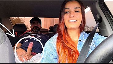 Motorista Gostosa De App Flagra Passageiro Batendo Uma Por Trás