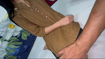 I Took My Hot Girlfriend Vishali To A Hotel And Stretched Her Tight Virgin Pussy For The First Time.