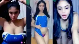 Kylie Baju Biru, Toket Gede Bikin Meleleh.