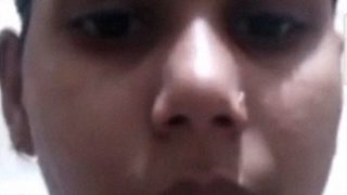 Watch This Hot Desi Girl’s Naked Bath Video