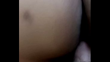سكس عرب نار🔥 جديد نيك جامد شرموطة طيزها ضخمة تركب زب عشيقها السعودي وتمص بقوة