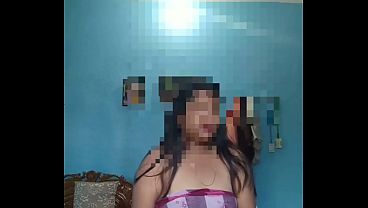 Indian Desi Milf Stepmom Teasing And Seducing In Her Intro Video