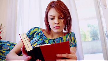 Lesbians Bree Daniels And Nilah Summers Get Nasty While Home Alone