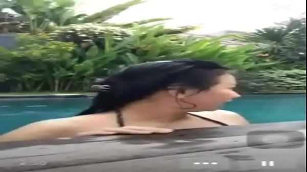 Indonesian Pool Fucking Caught On Live Stream